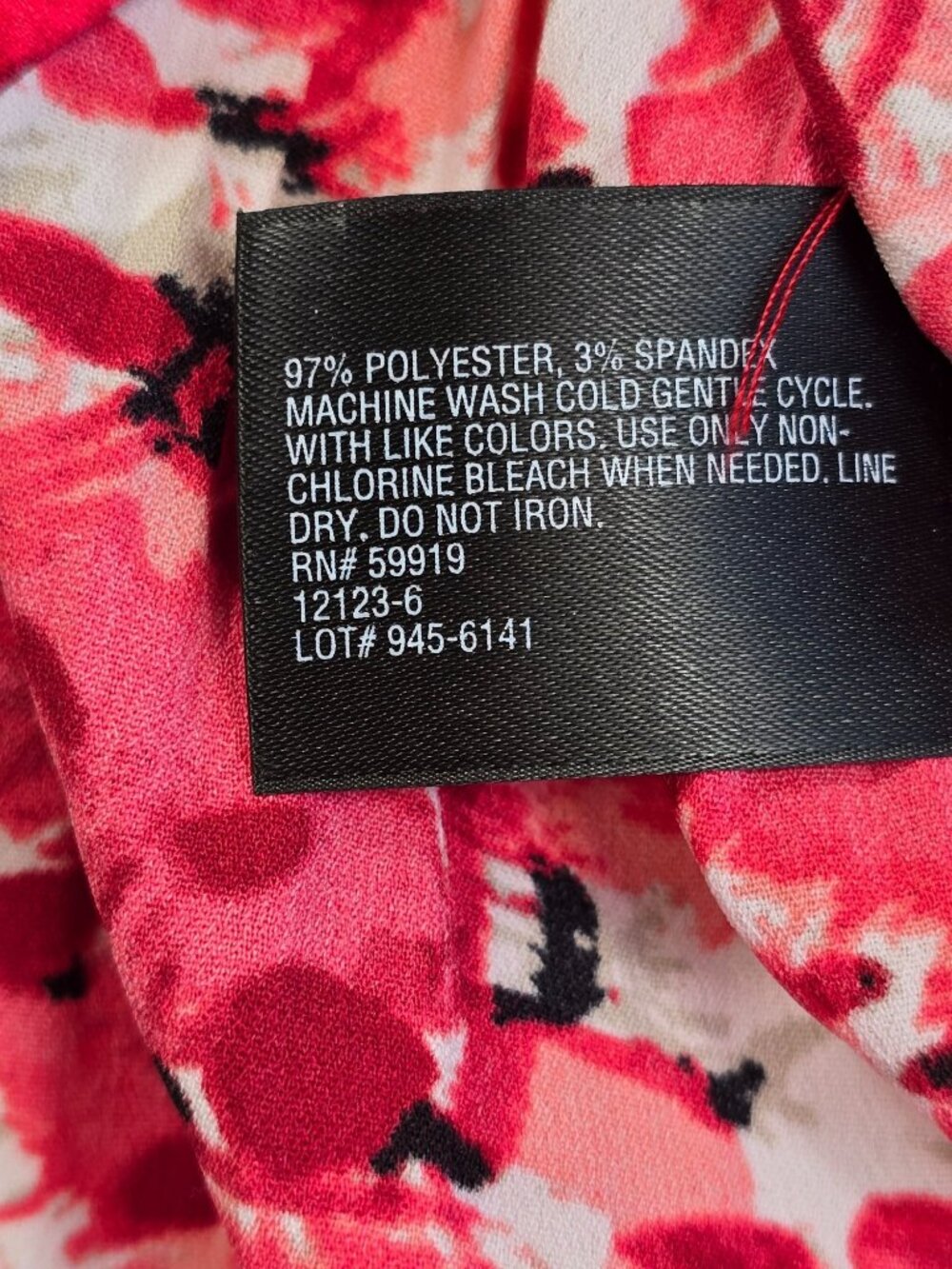 East 5th Womens Red Floral Bell Sleeve Pleated Blouse 1X Top - Picture 3 of 5